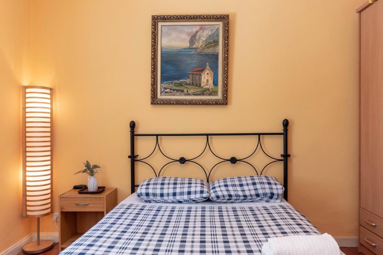 Appartamento Antigua Casa De Escritor En La Playa De Mundaka Esterno foto